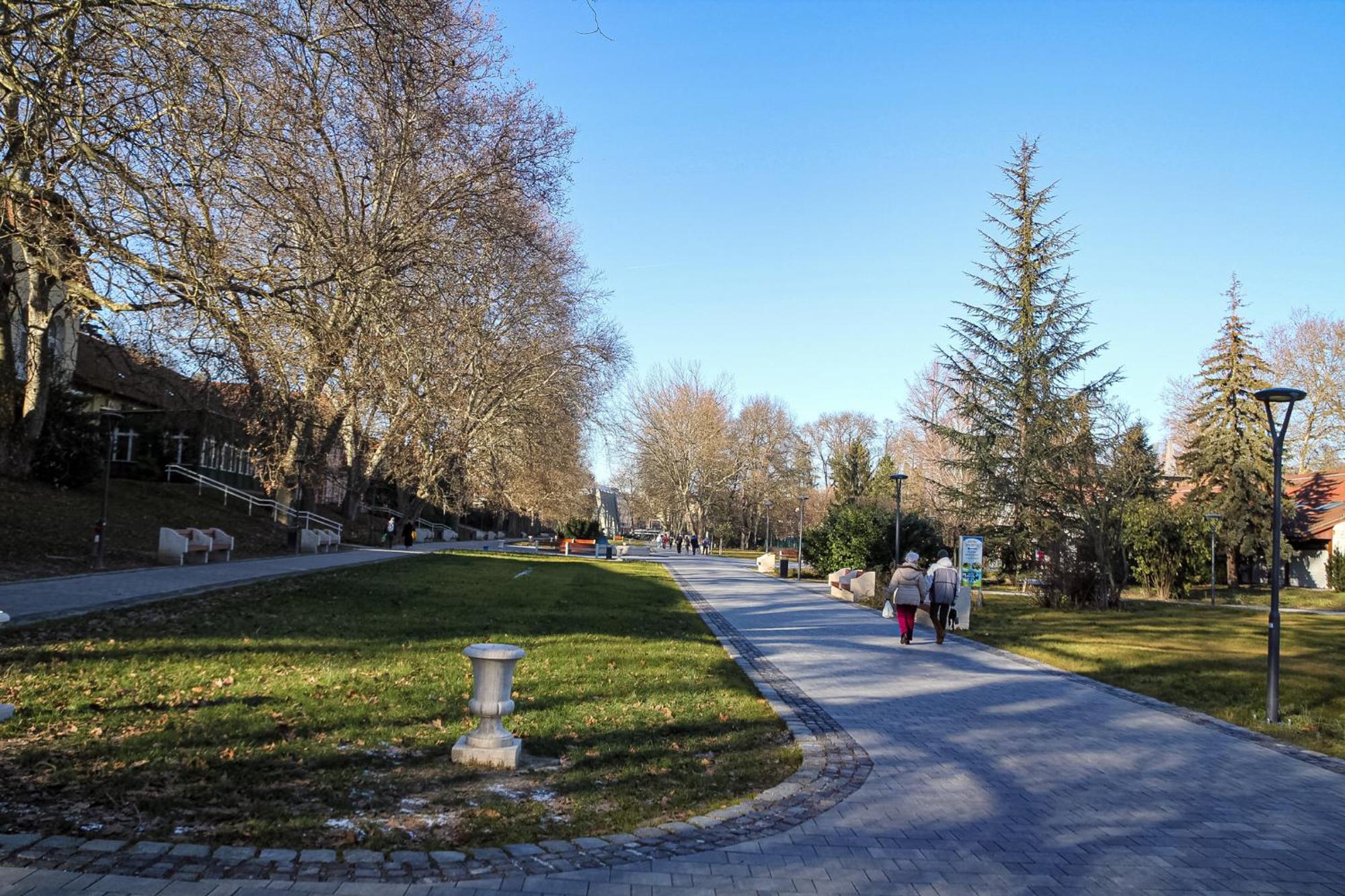 ****Heviz Springs Apartments Екстер'єр фото